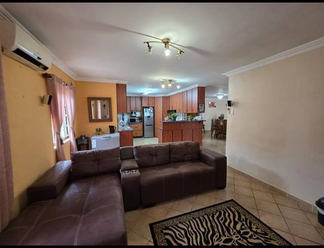 3 BEDROOM HOUSE FOR SALE IN HARINAGAR